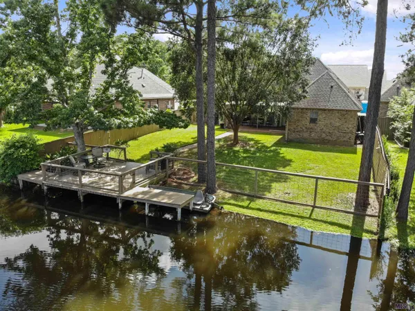 $319,900 | 27780 Lakeshore Drive, Walker, LA 70785