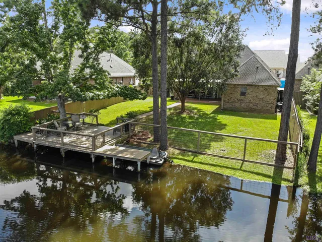 $334,900 | 27780 Lakeshore Drive, Walker, LA 70785