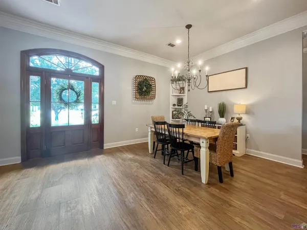 $319,900 | 27780 Lakeshore Drive, Walker, LA 70785