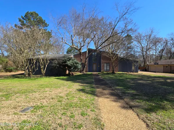 $249,900 | 5422 River Thames Road, Jackson, MS 39211