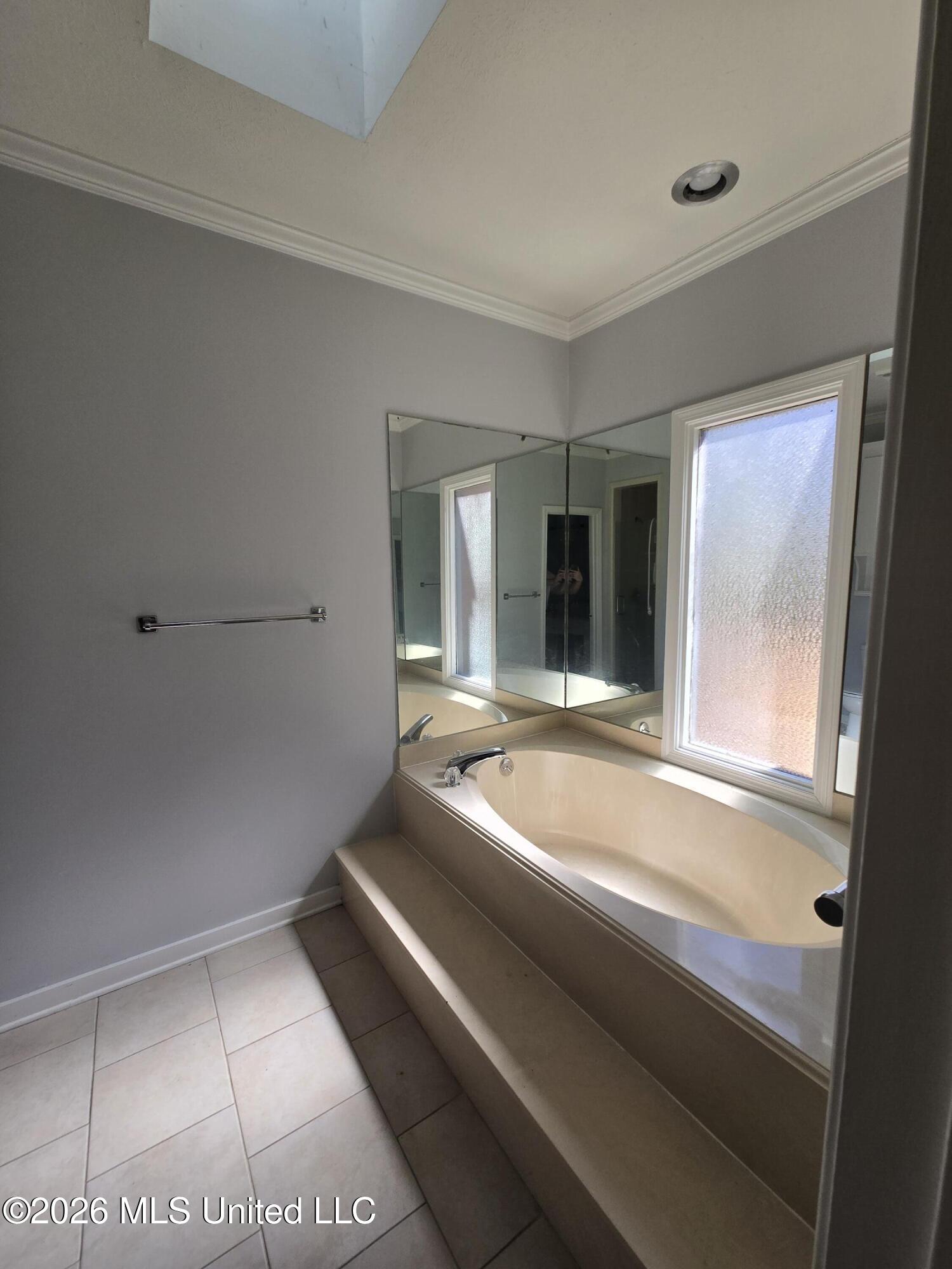 5422 River Thames Road Jackson, MS 39211 - Photo 34 of 40 Master Bathroom (4)