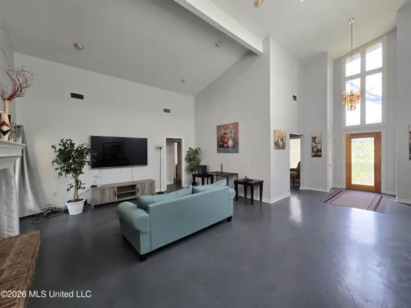 $239,900 | 5422 River Thames Road, Jackson, MS 39211