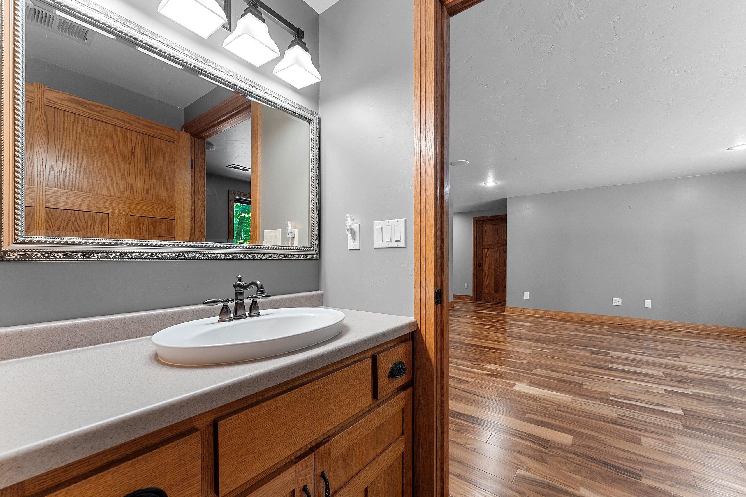 3940 Sunnyview Road De Pere, WI 54115 - Photo 46 of 89