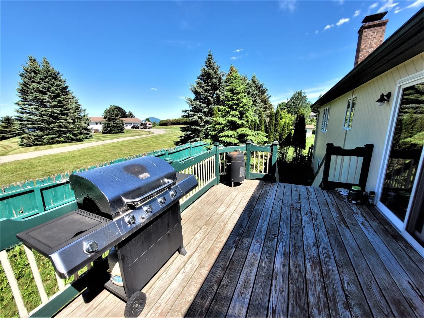 287 Lakeview Drive Derby, VT 05855 - Photo 10 of 28