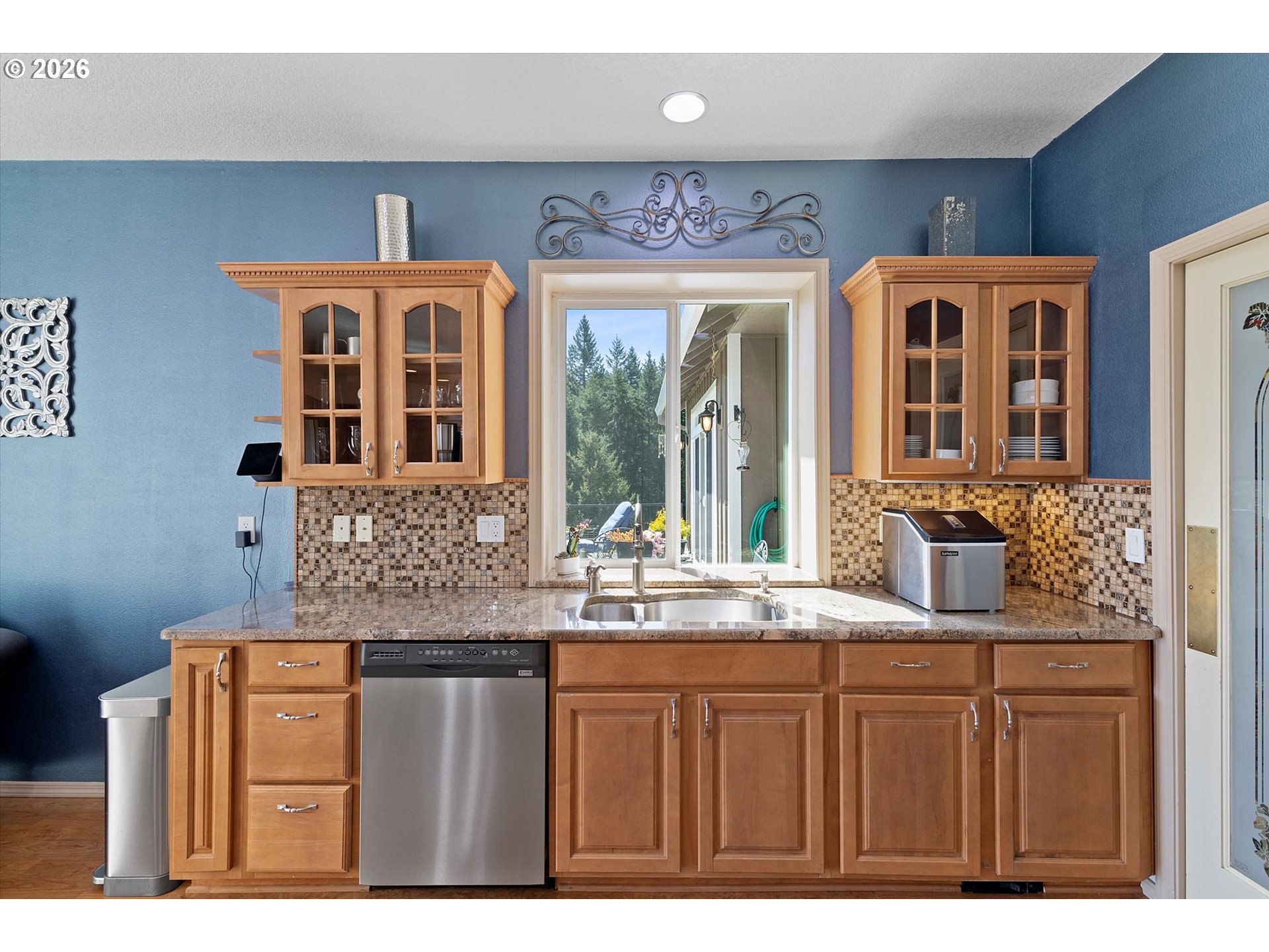 25701 Southwest Melott Road Hillsboro, OR 97123 - Photo 10 of 48