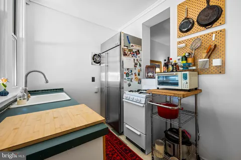 $330,000 | 3625 Chestnut Avenue, Baltimore, MD 21211