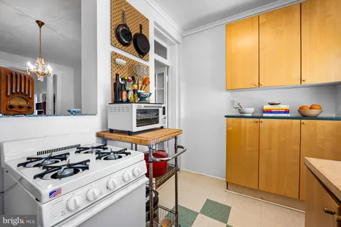 $330,000 | 3625 Chestnut Avenue, Baltimore, MD 21211