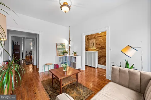 $330,000 | 3625 Chestnut Avenue, Baltimore, MD 21211