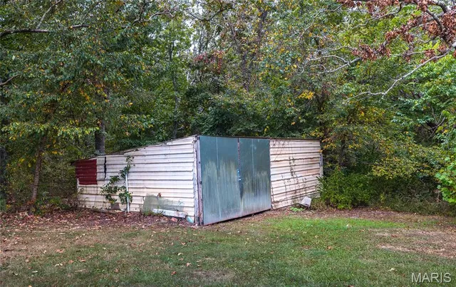 $175,000 | 16761 State Rte B, St. James, MO 65559