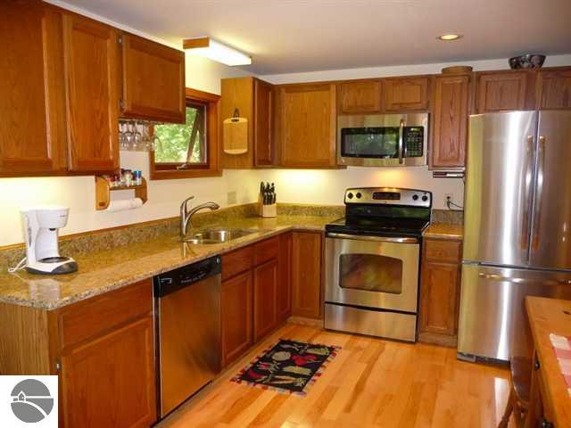 4856 Omena Point Road Omena, MI 49674 - Photo 13 of 24 1734348-12.JPG