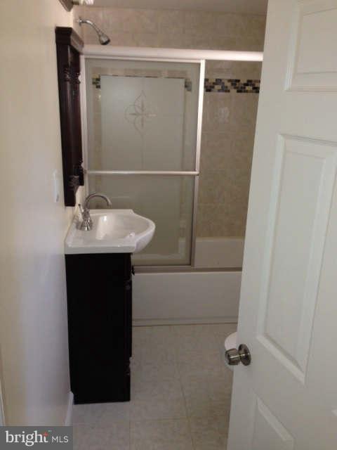 9342 Holsey Road Damascus, MD 20872 - Photo 6 of 8 Bath