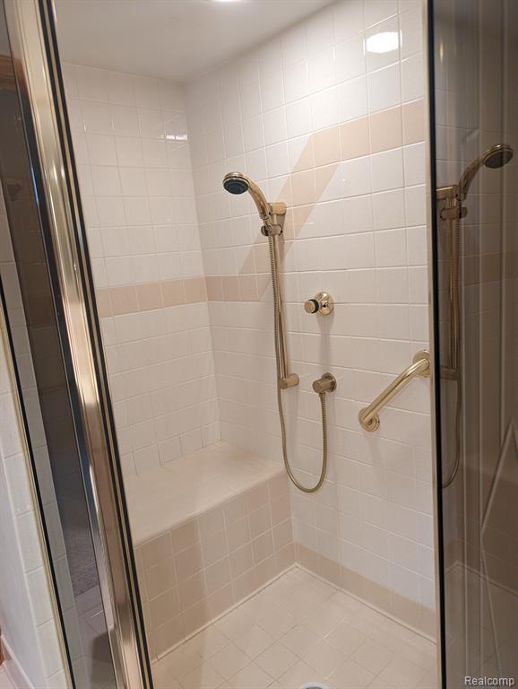 421 Buttercup Drive Rochester Hills, MI 48307 - Photo 19 of 21