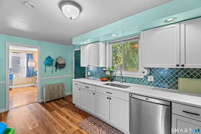 $325,000 | 32 Sunset Road, Hamden, CT 06514