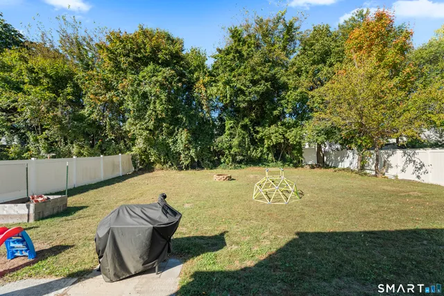 $325,000 | 32 Sunset Road, Hamden, CT 06514