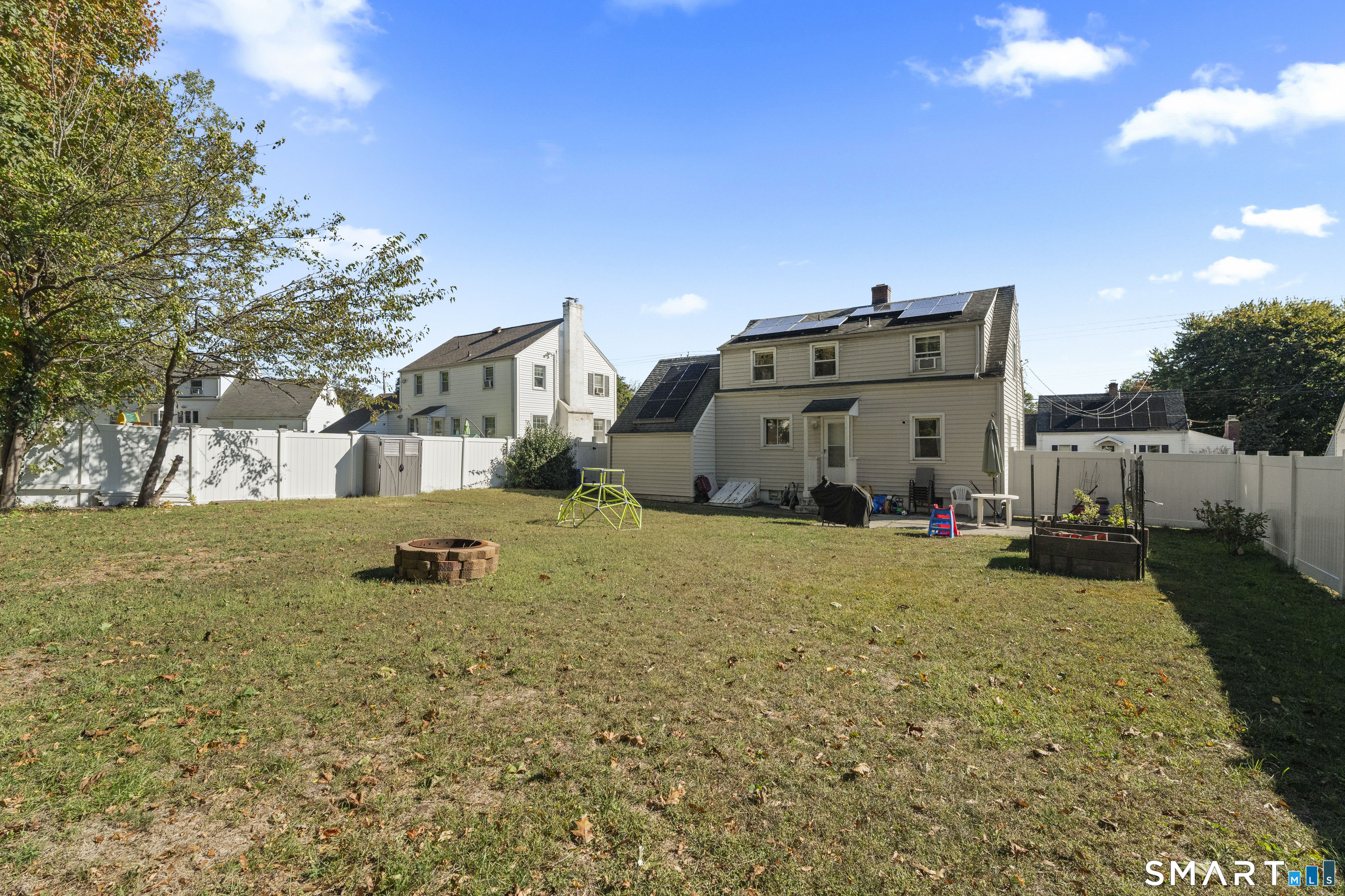 32 Sunset Road Hamden, CT 06514 - Photo 35 of 40