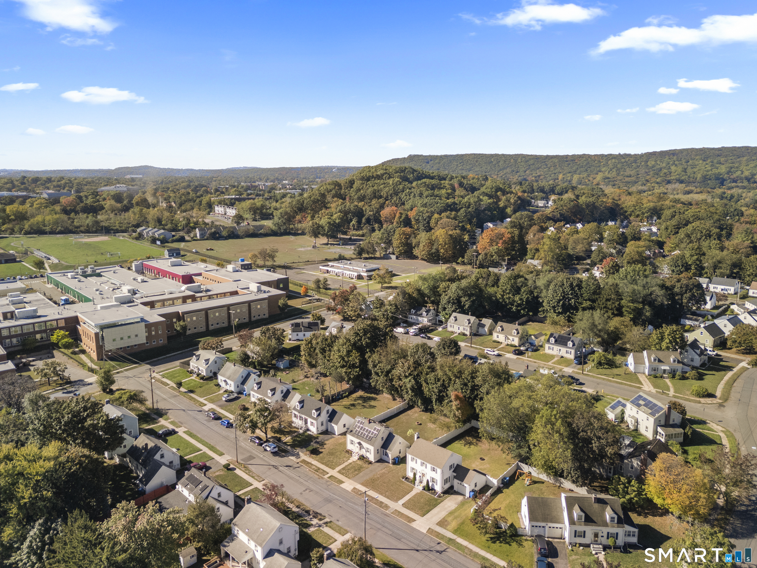 32 Sunset Road Hamden, CT 06514 - Photo 38 of 40