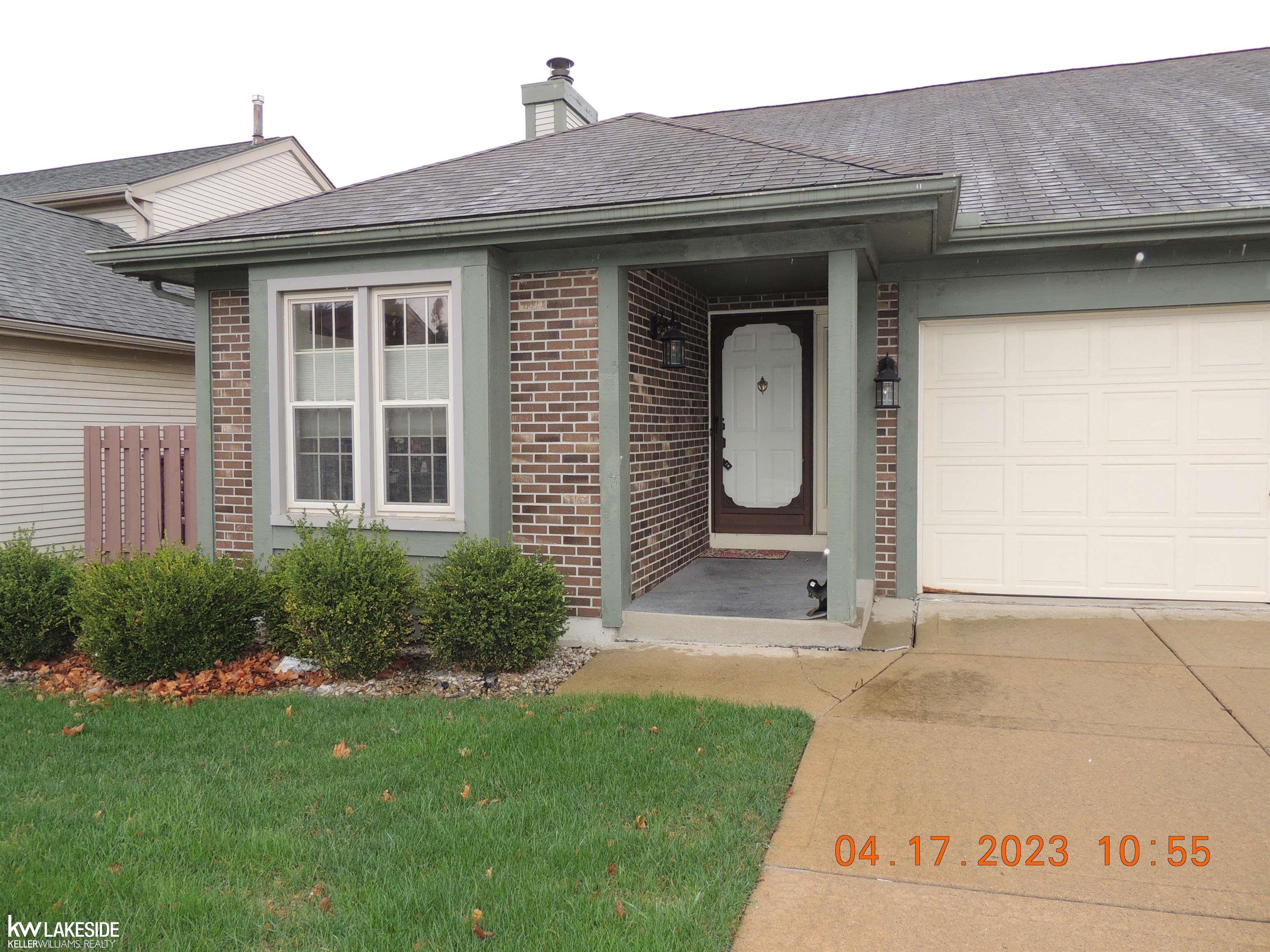 1566 Colony Drive Rochester, MI 48307 - Photo 2 of 25 50106099-1.JPG