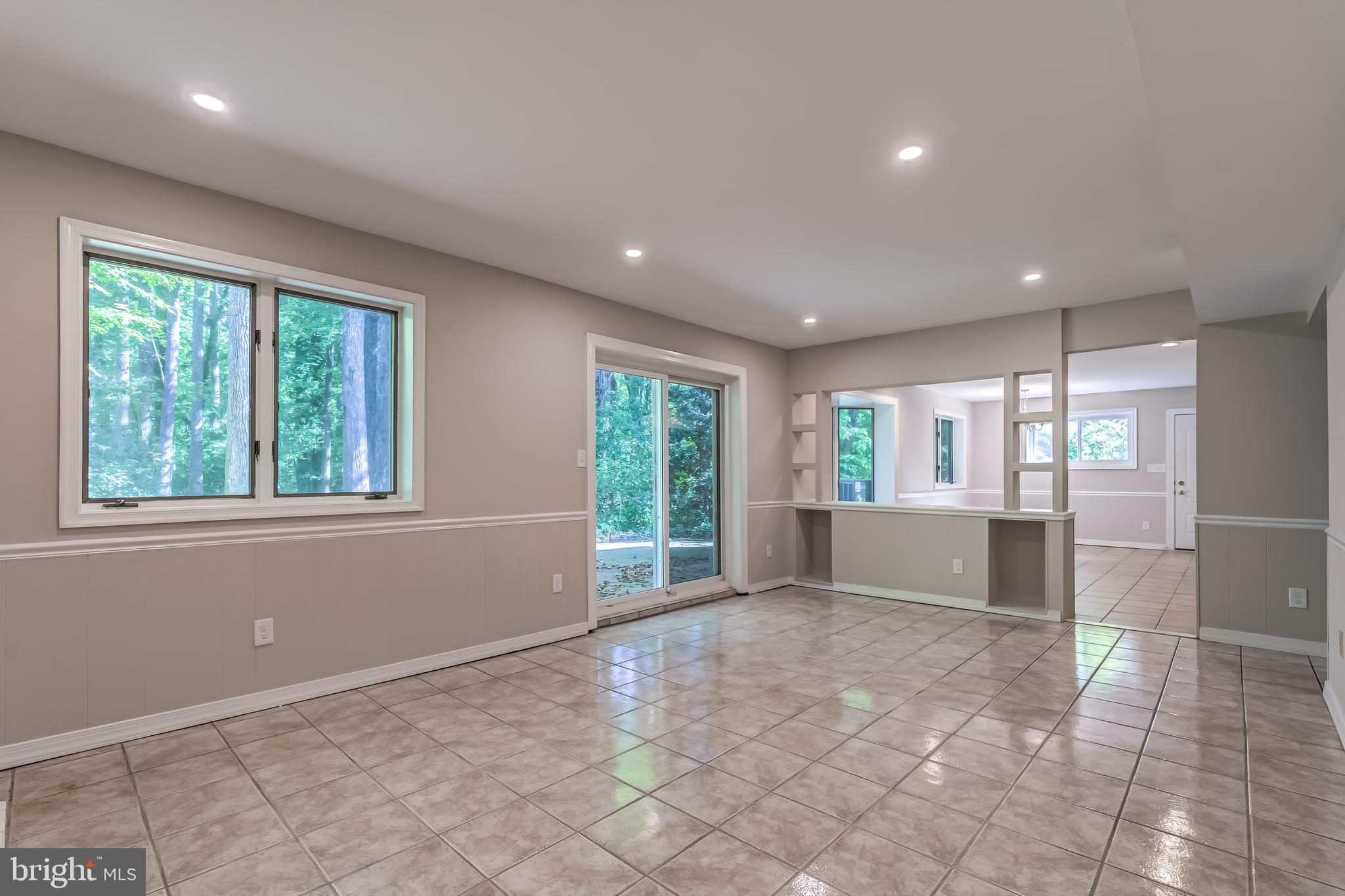 8817 Gateshead Road Alexandria, VA 22309 - Photo 16 of 78 a view of livingroom with hardwood
