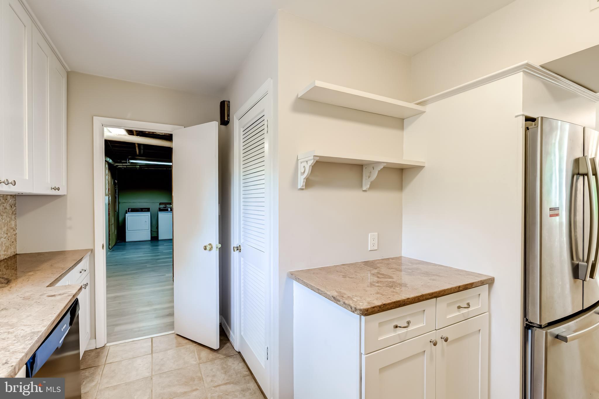 8817 Gateshead Road Alexandria, VA 22309 - Photo 21 of 78