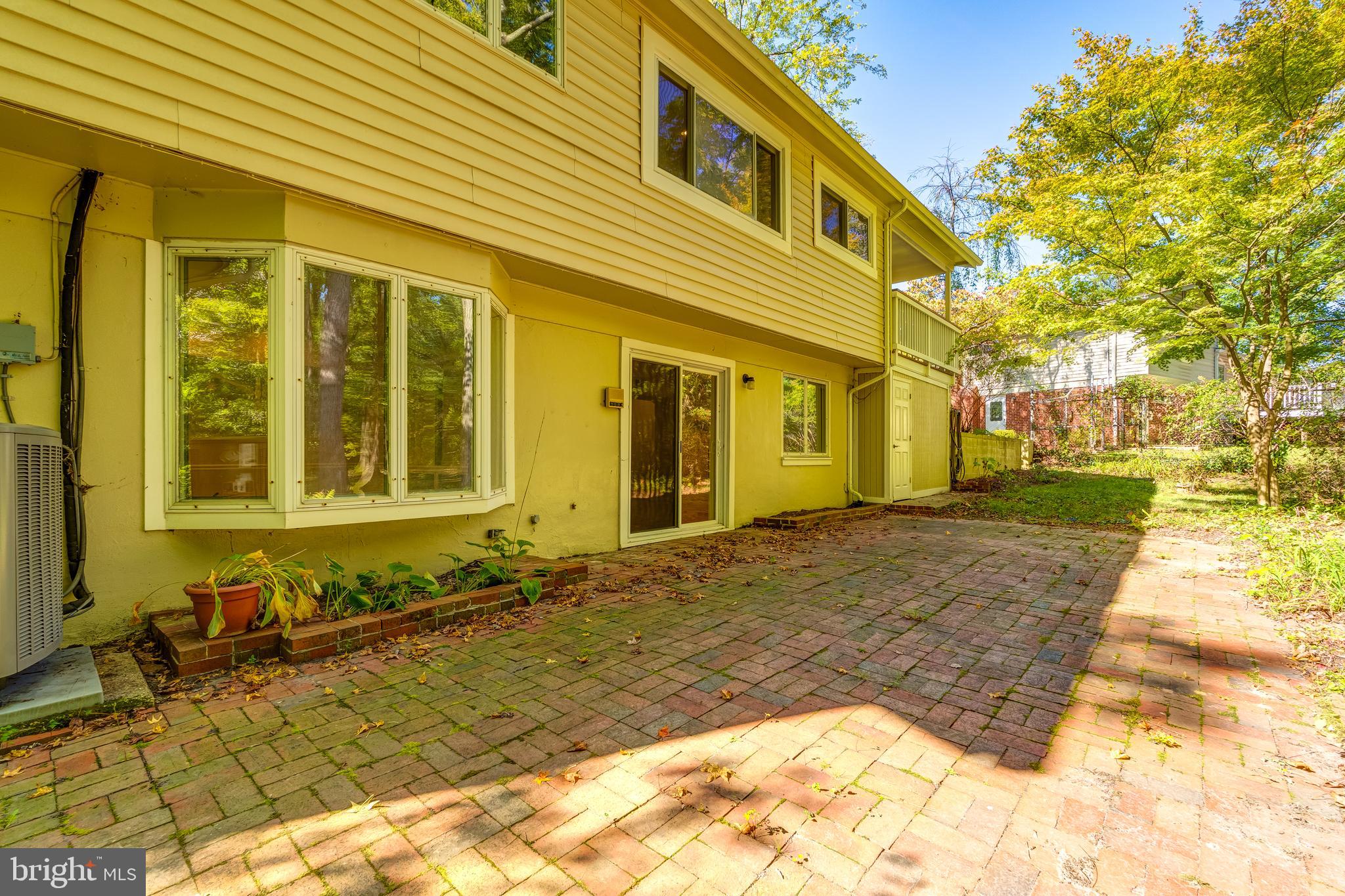 8817 Gateshead Road Alexandria, VA 22309 - Photo 70 of 78 a view of a house with a swimming pool