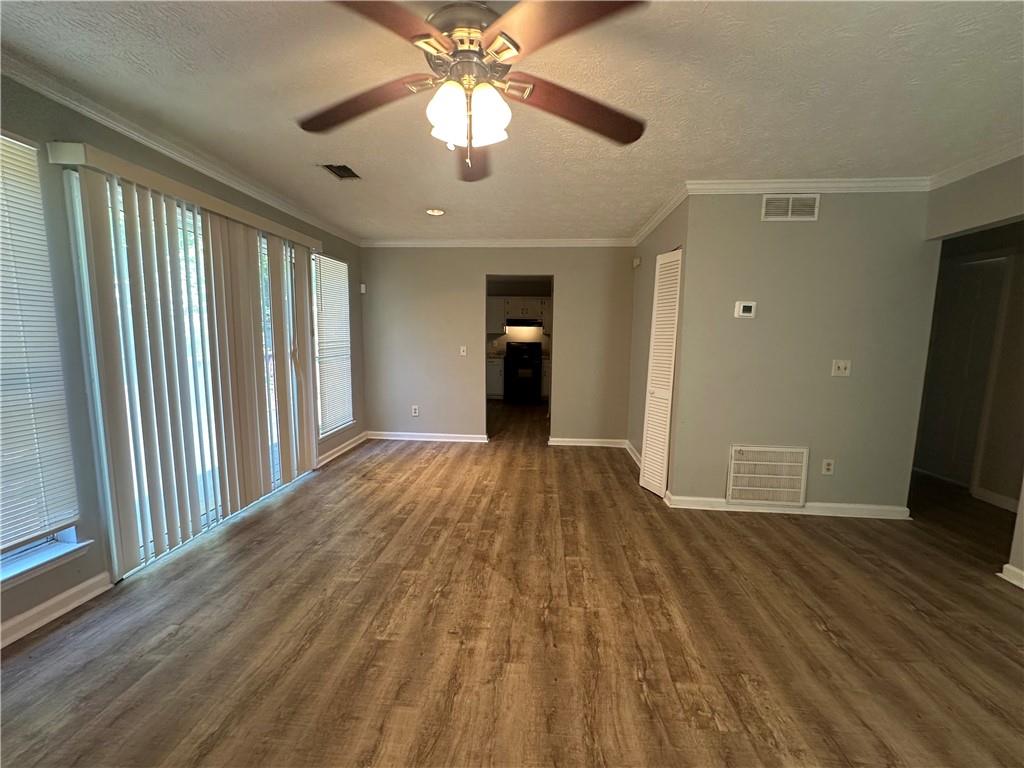 358 Pin Oak Court Southwest Marietta, GA 30008 - Photo 11 of 22