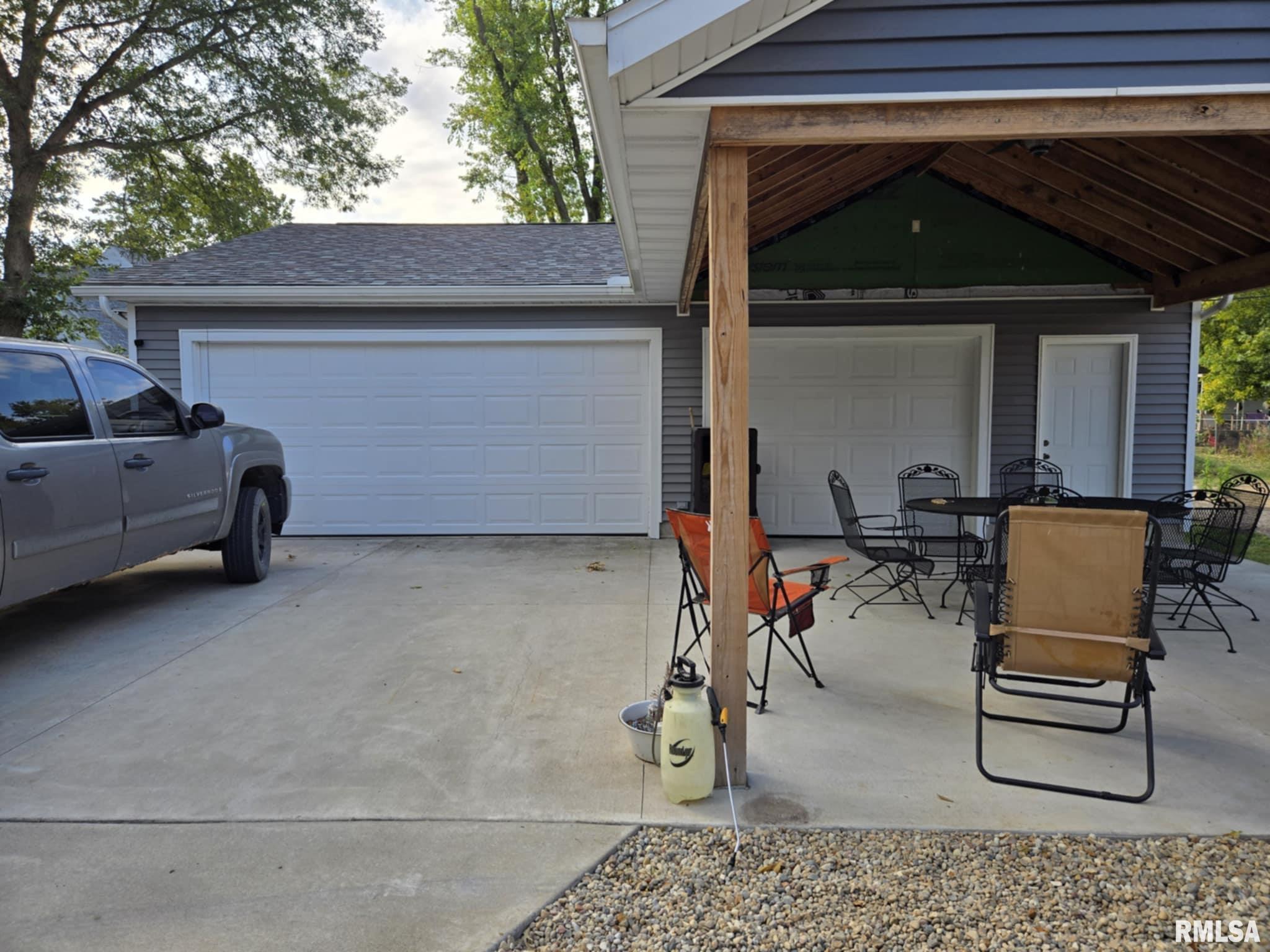 238 West Vine Street Canton, IL 61520 - Photo 36 of 43