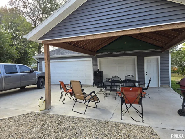 $164,900 | 238 West Vine Street, Canton, IL 61520