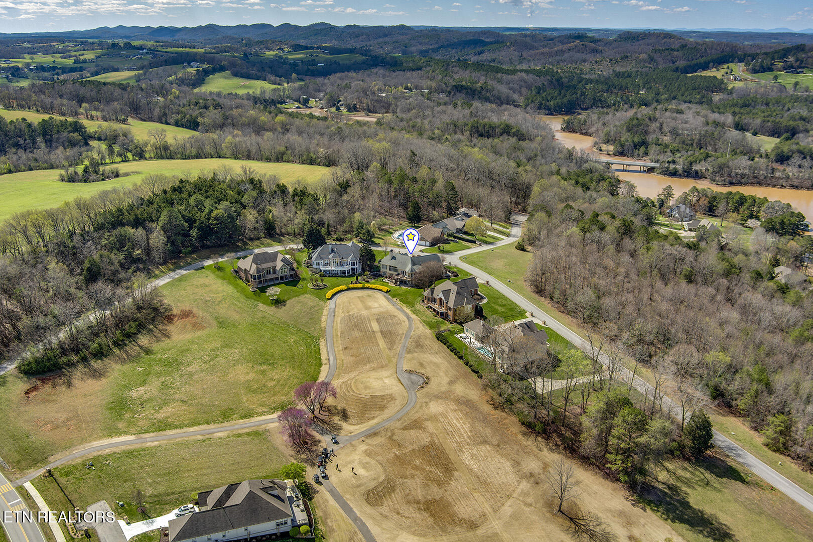 200 Eagle Circle Vonore, TN 37885 - Photo 7 of 10 57_EagleCircle_200_Birdseye_03
