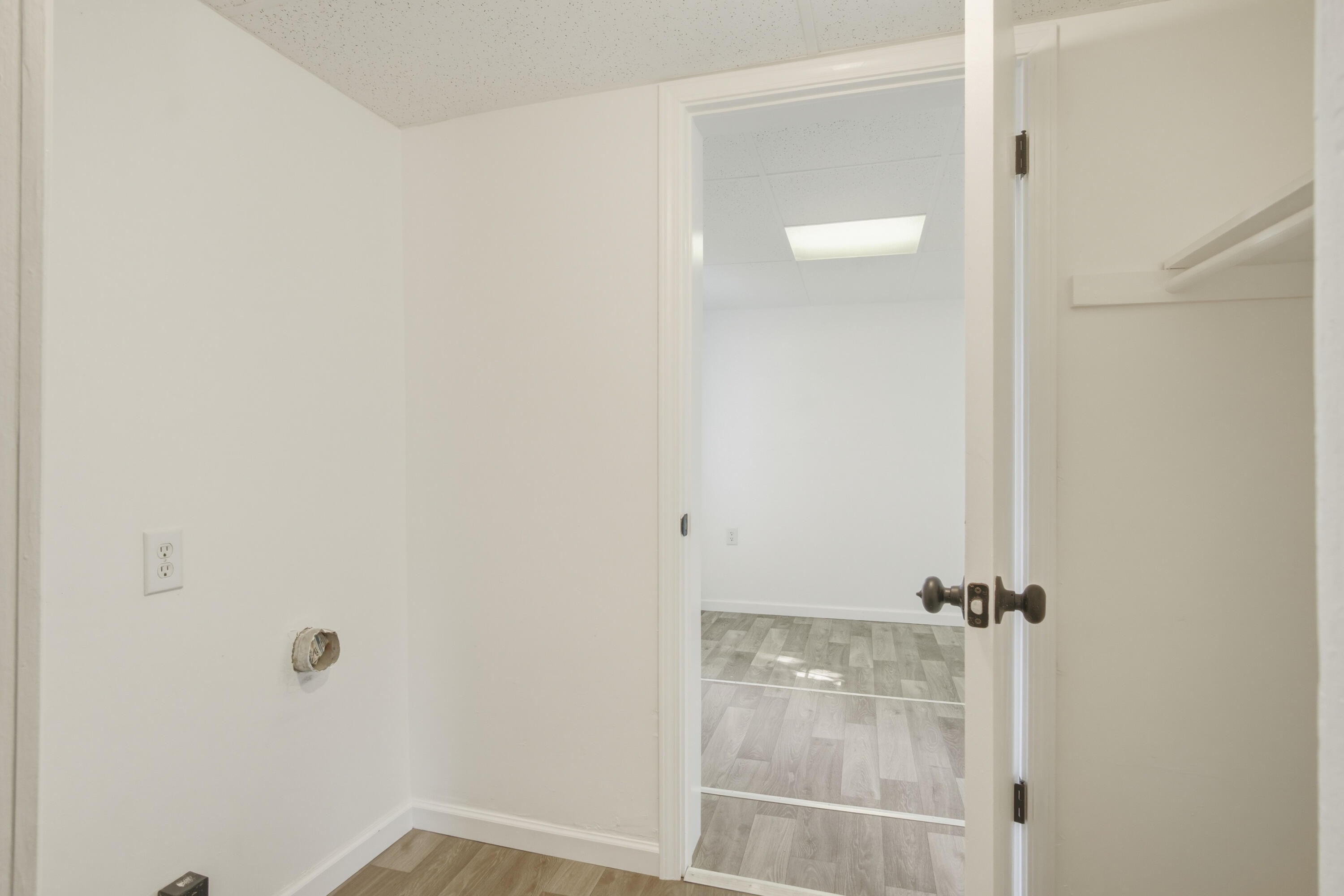 209 South River Road Evart, MI 49631 - Photo 13 of 21 Laundry
