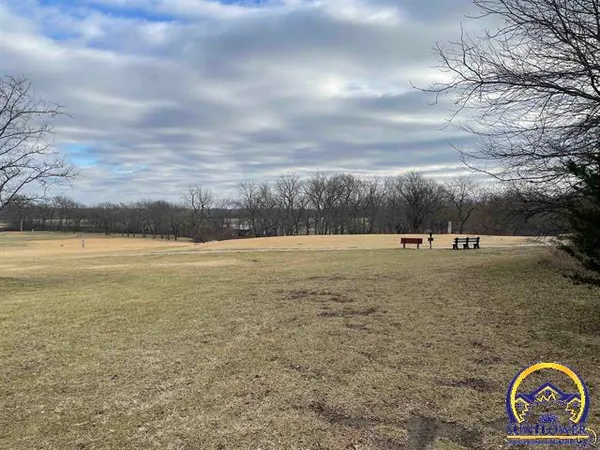 $250,000 | 0 Southwest Moundview Drive, Topeka, KS 66610