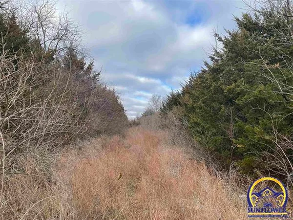 $250,000 | 0 Southwest Moundview Drive, Topeka, KS 66610