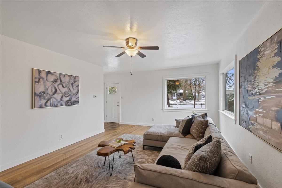 1305 West Decatur Avenue Spokane, WA 99205 - Photo 5 of 32 Gallery Image 5