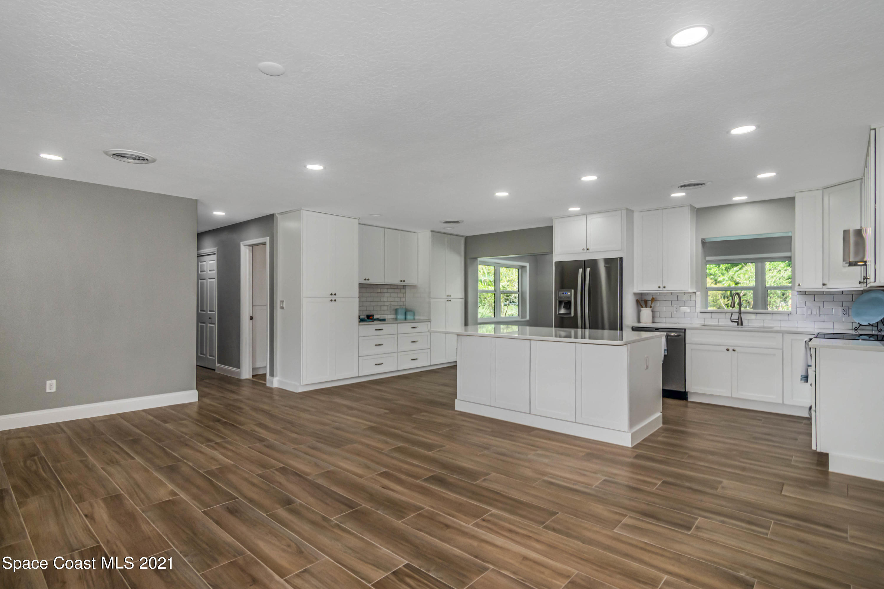 1744 Trimble Road Melbourne, FL 32934 - Photo 4 of 26 DSC_3887-Edit