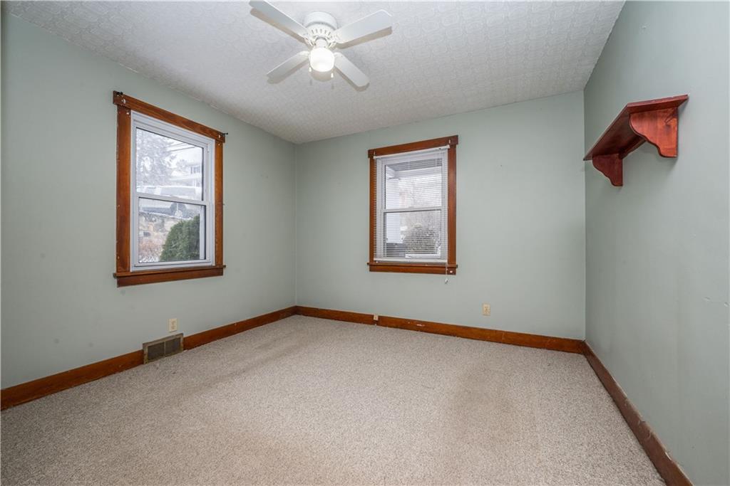 3900 Willett Road Pittsburgh, PA 15227 - Photo 15 of 40 Gallery Image 15
