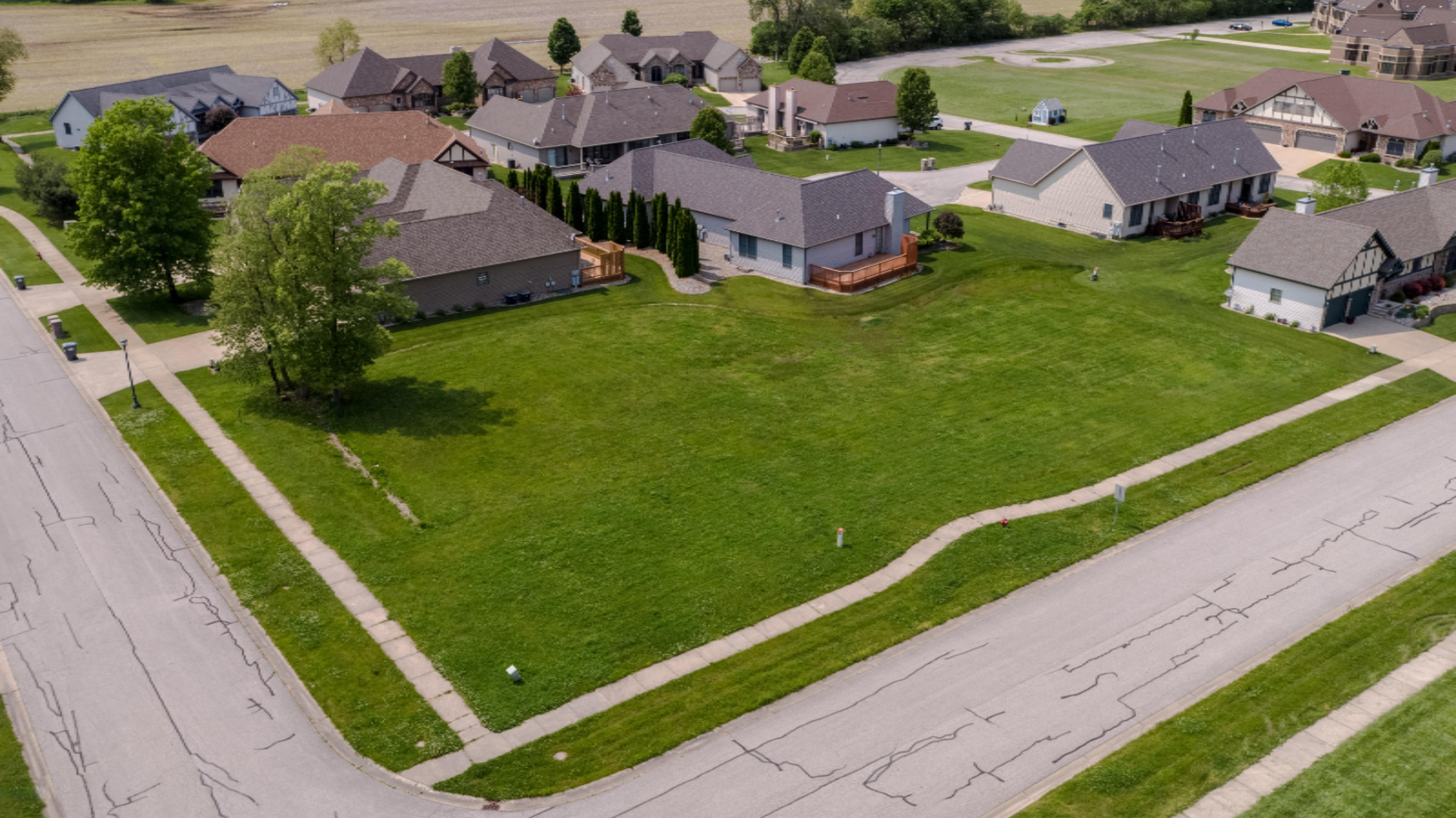 418-420 Wittenberg Path St. Joseph, MI 49085 - Photo 11 of 16 Luther Path St. Joseph, MI-8