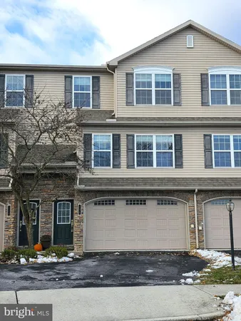 $299,900 | 112 Old Schoolhouse Lane, Mechanicsburg, PA 17055