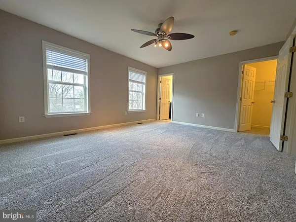 $299,900 | 112 Old Schoolhouse Lane, Mechanicsburg, PA 17055