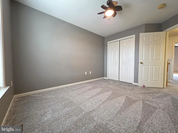 $299,900 | 112 Old Schoolhouse Lane, Mechanicsburg, PA 17055