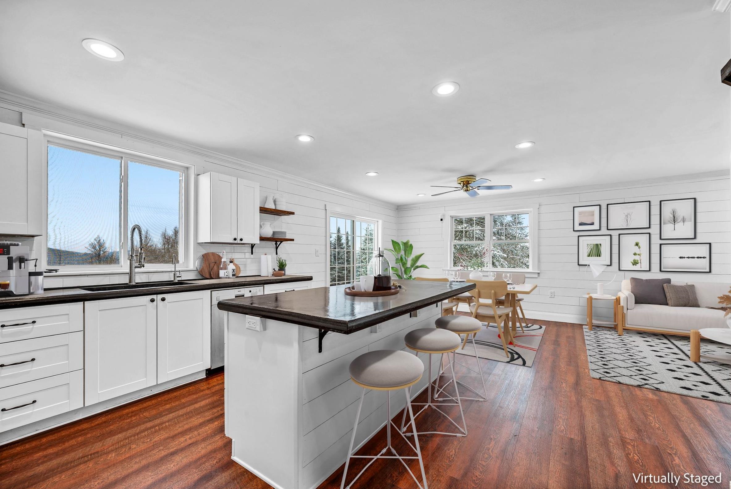 130 Center Road Hardwick, VT 05843 - Photo 18 of 60