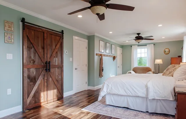 $650,000 | 130 Center Road, Hardwick, VT 05843