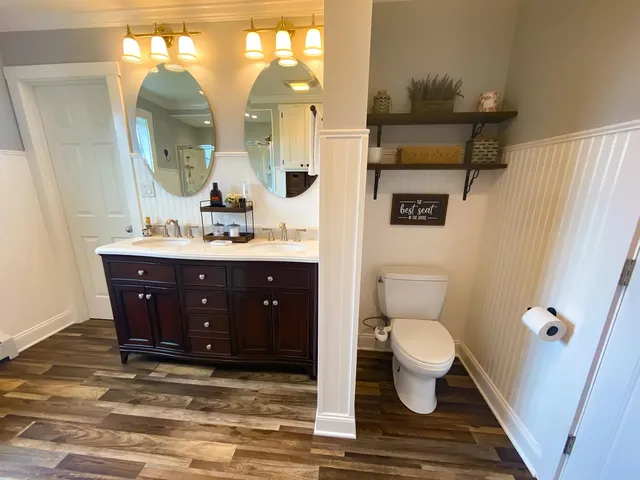 $650,000 | 130 Center Road, Hardwick, VT 05843