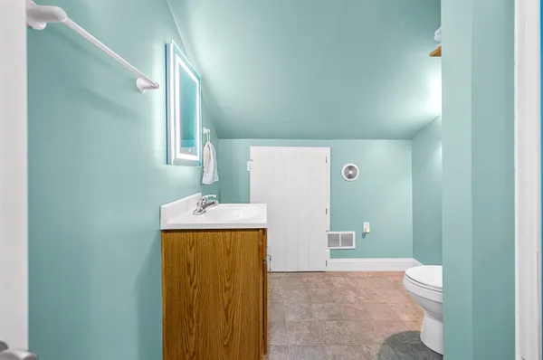 $625,000 | 130 Center Road, Hardwick, VT 05843