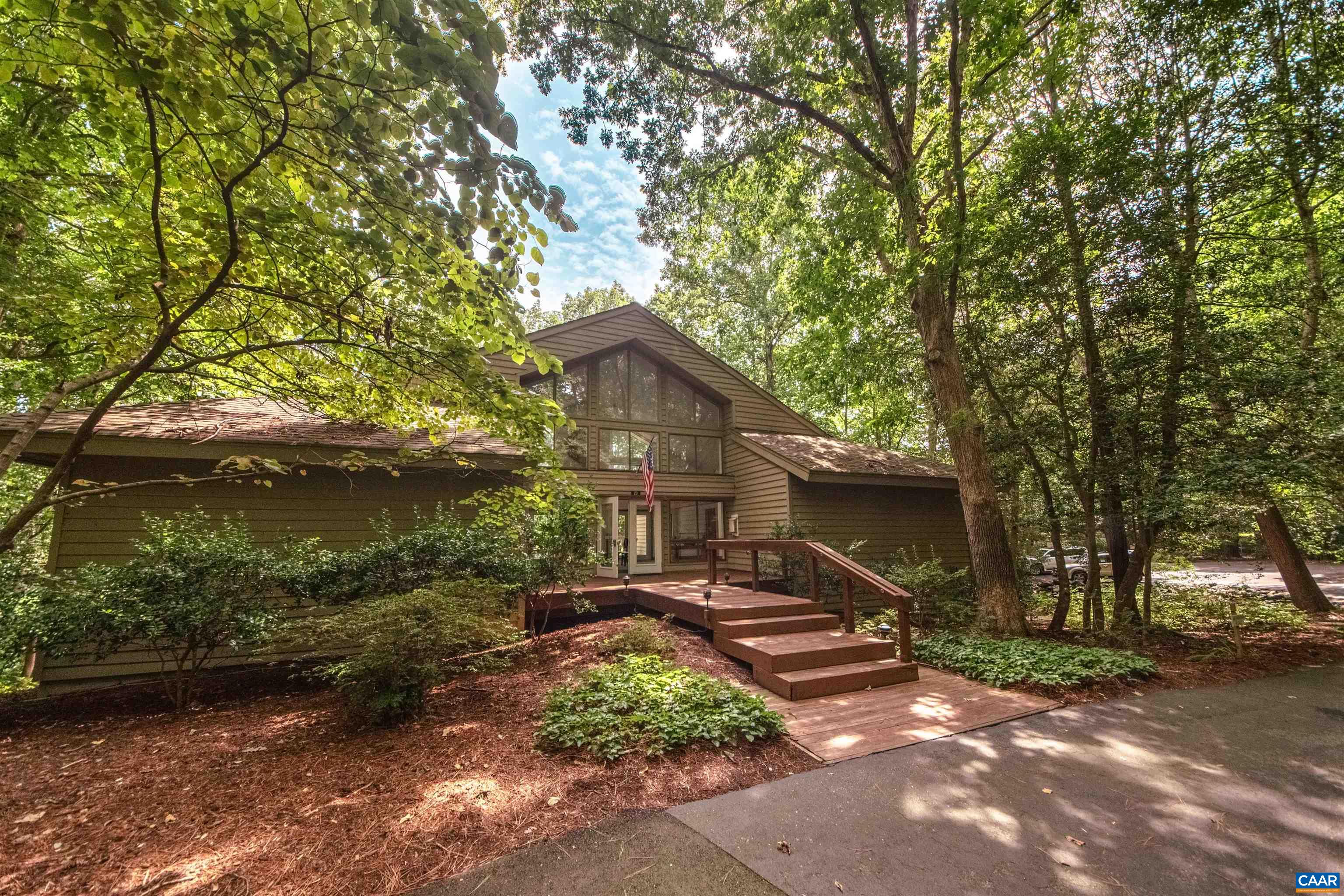 164 Mariners Point Lane, Unit A Hartfield, VA 23071 - Photo 27 of 33 Gallery Image 27