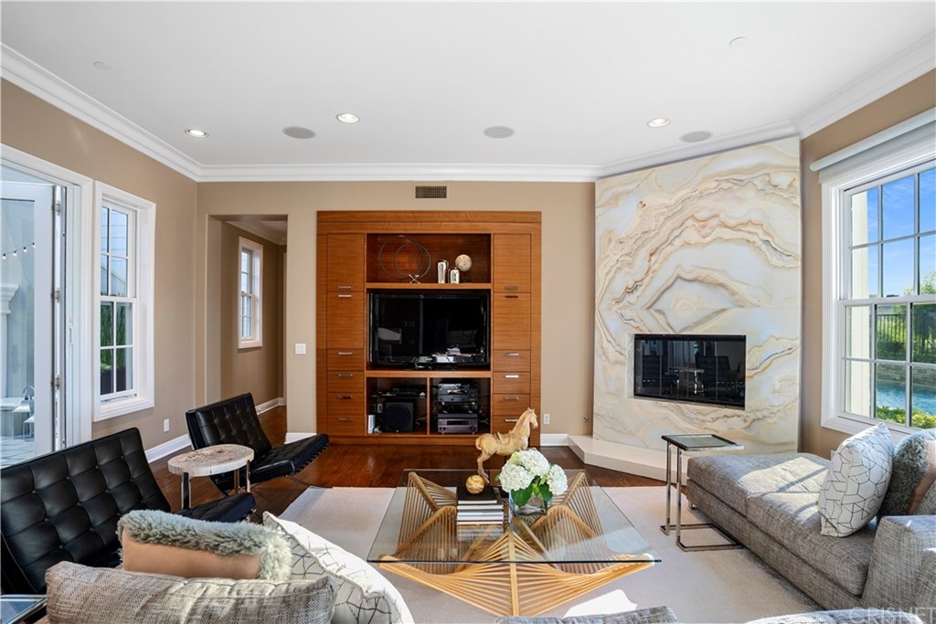 19 Pisano Street Ladera Ranch, CA 92694 - Photo 10 of 46