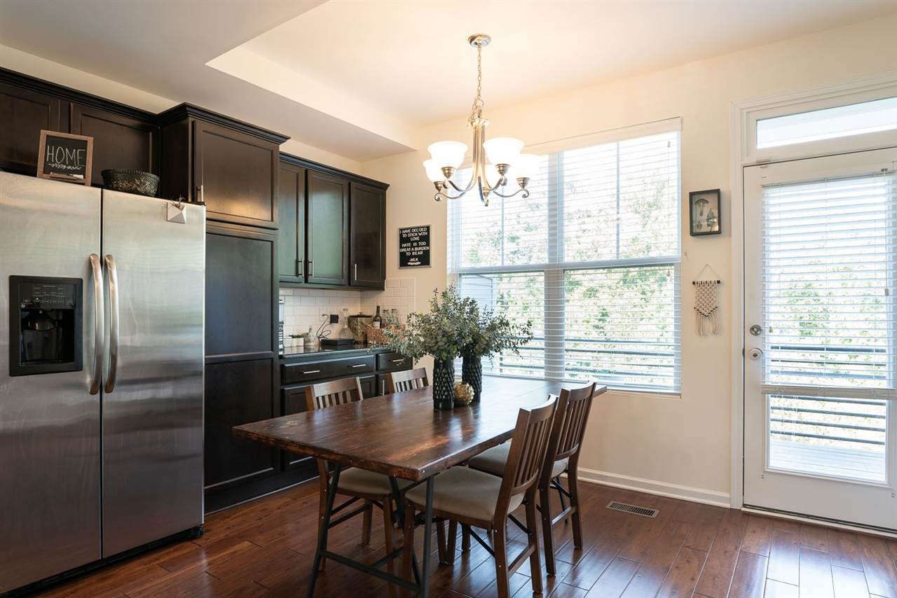 1653 Crafton Way Raleigh, NC 27607 - Photo 10 of 25 Eat-In Kitchen
