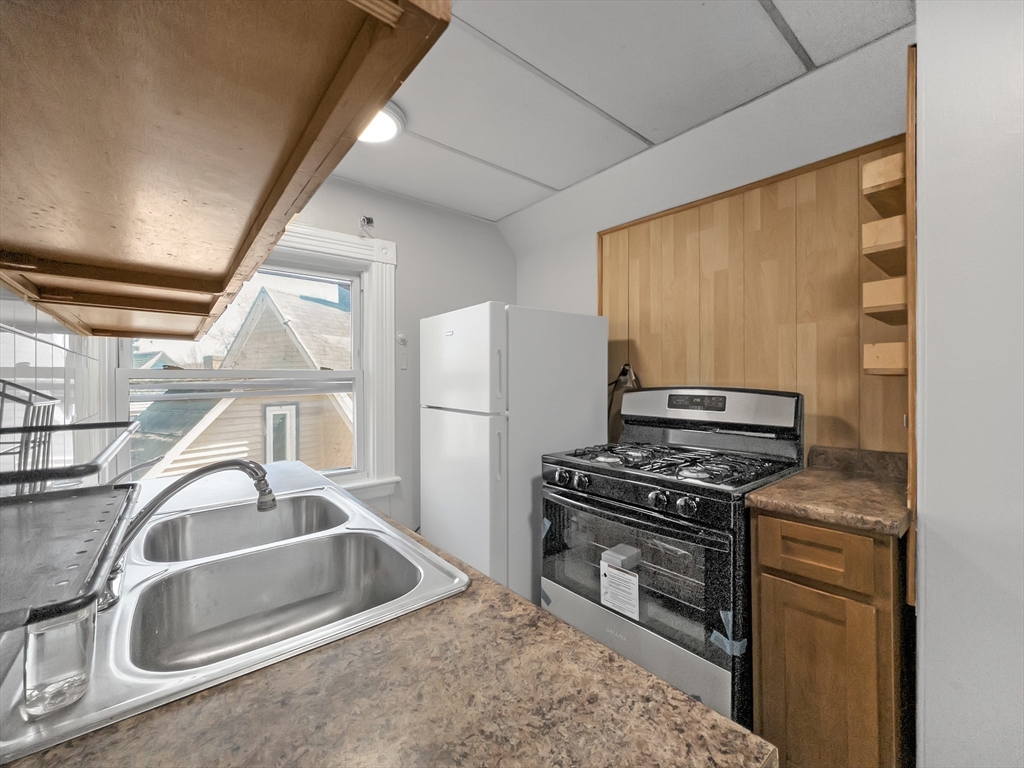 1 Belmore Terrace, Unit 3 Boston, MA 02130 - Photo 2 of 24