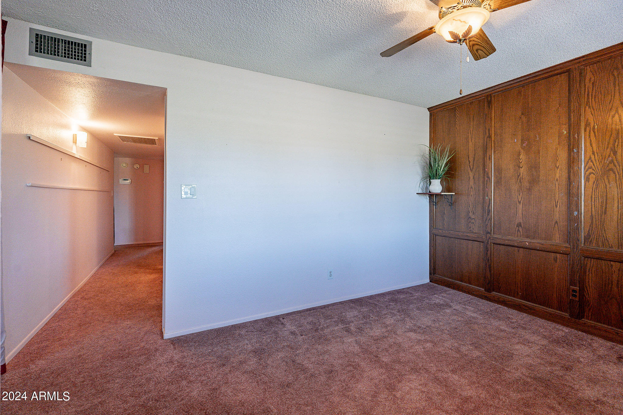 5138 North 81st Street Scottsdale, AZ 85250 - Photo 16 of 40 Den/Office