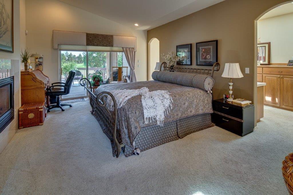 1757 Turnstone Road Redmond, OR 97756 - Photo 19 of 36 19