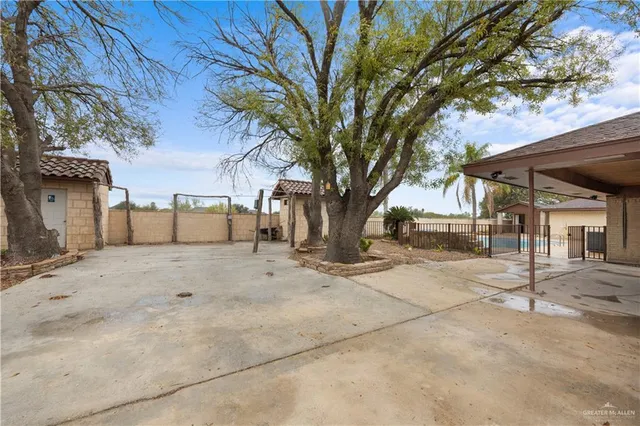 a view of outdoor space yard and front view of a house