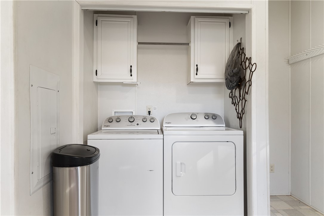 811 Pine Grove Road Seneca, SC 29678 - Photo 7 of 20 This dedicated laundry area offers convenient household utility.